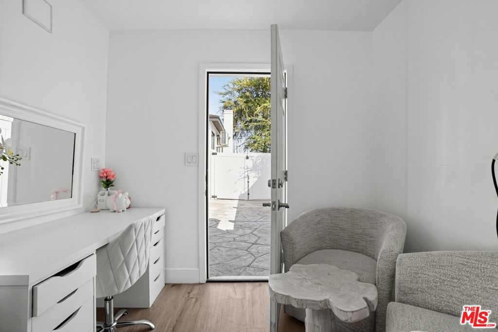 26996917 Property Photo 15