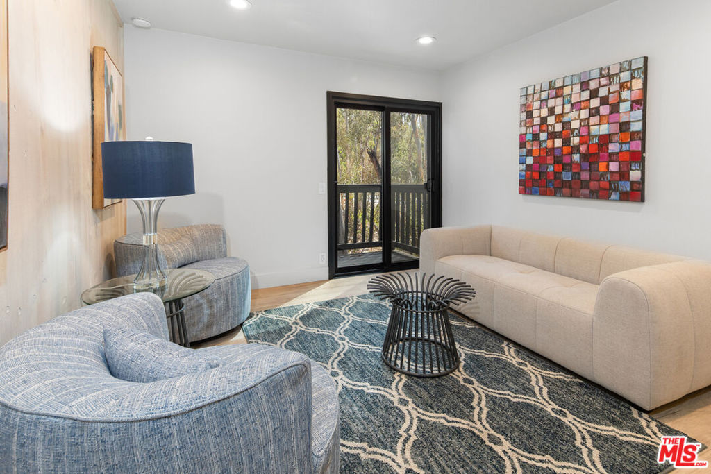 24946 Ravenswood Property Photo 39