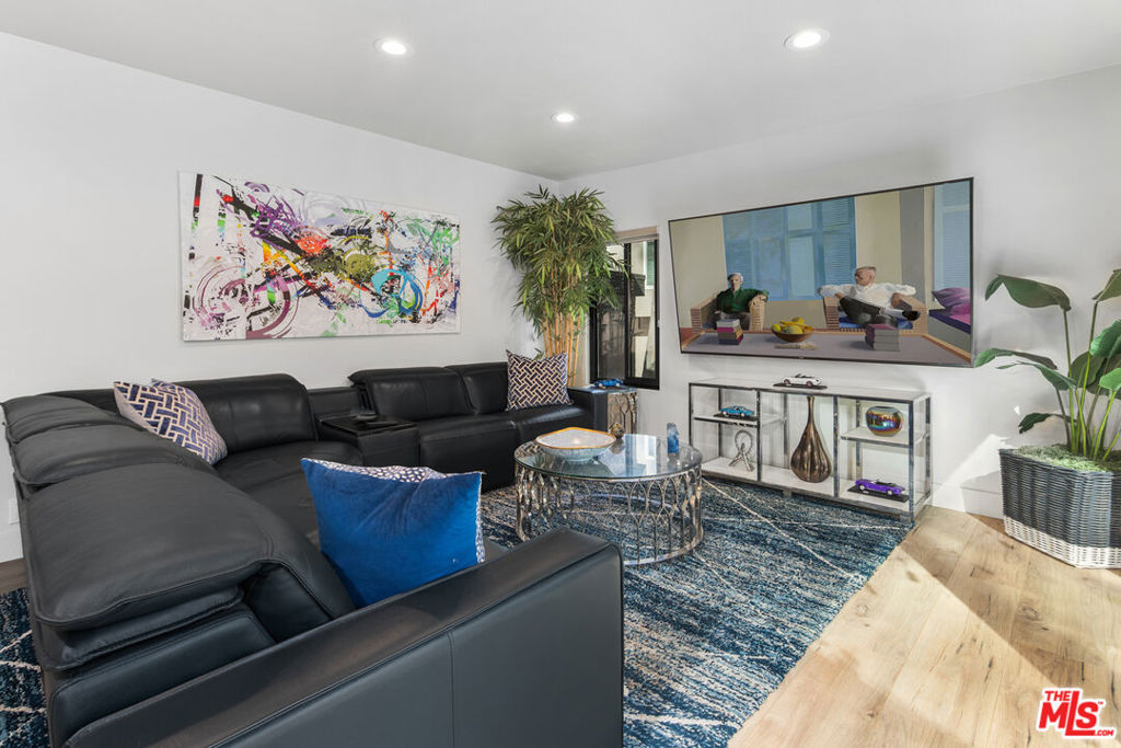 24946 Ravenswood Property Photo 47