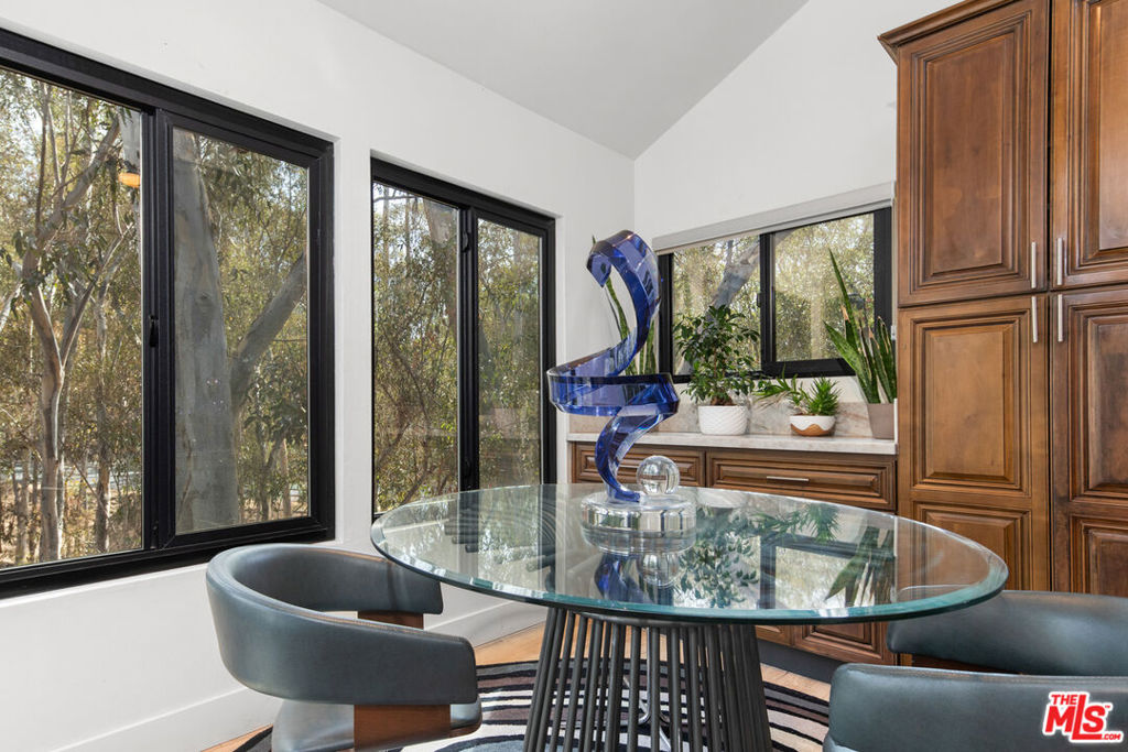 24946 Ravenswood Property Photo 50