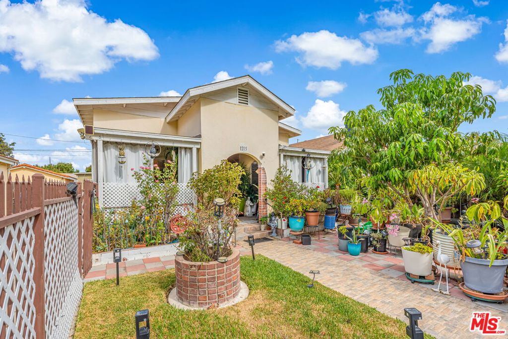 1215 W 59th Street Property Photo 1