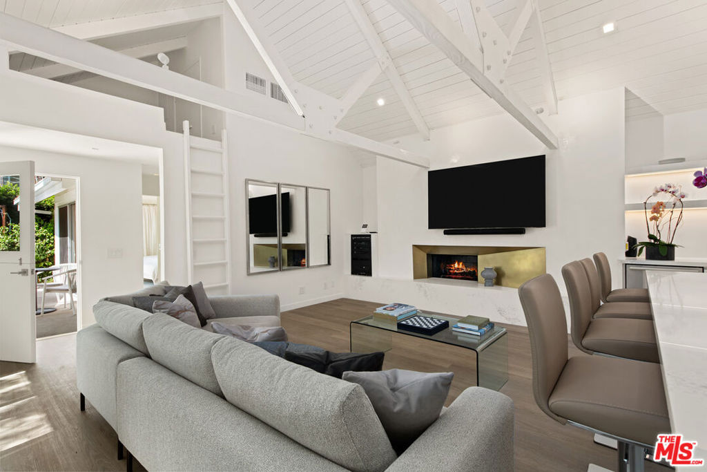 5949 Ramirez Canyon Road Property Photo 10