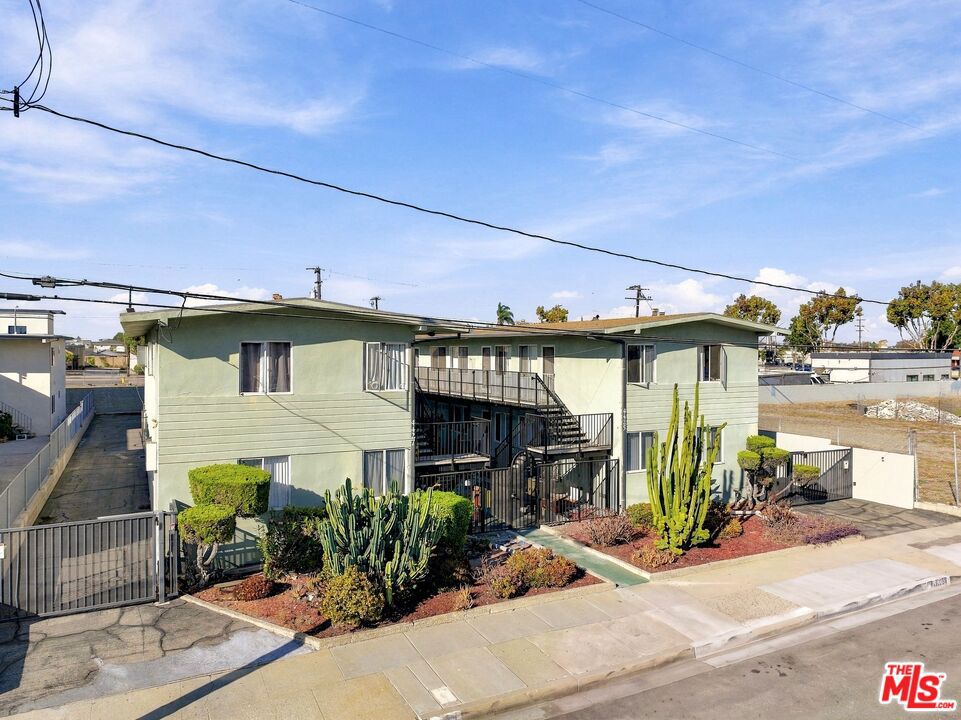 4425 W 159th Street Property Photo 15