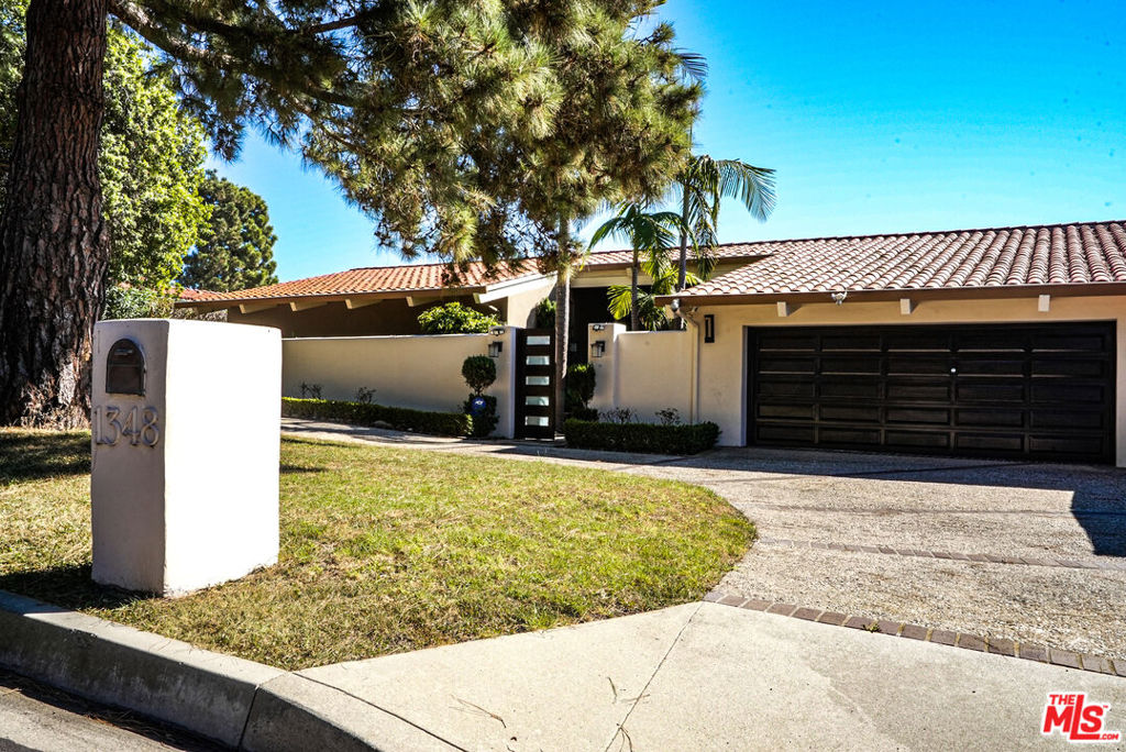 1348 Via Coronel Property Photo 1