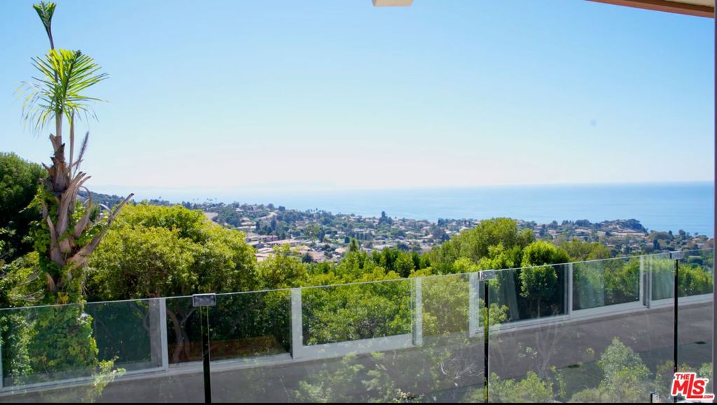 1348 Via Coronel Property Photo 2