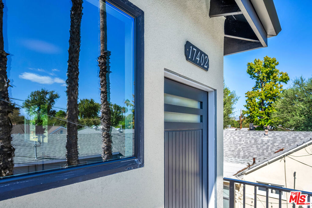 17402 Cantlay Property Photo 8