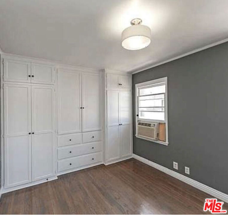 852 11th Street D Property Photo 7