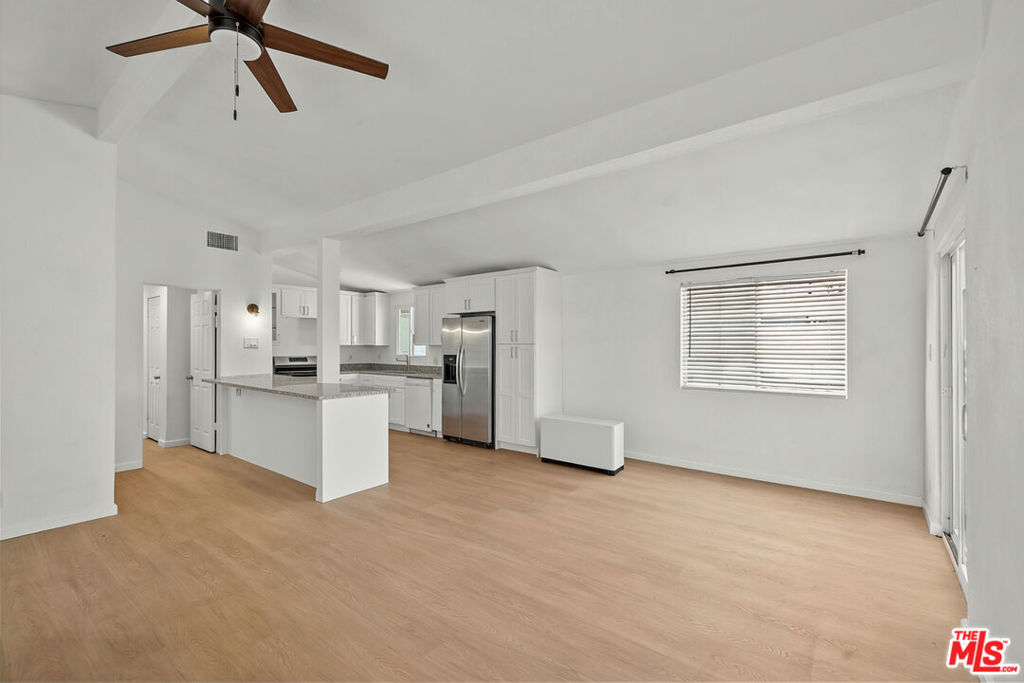7853 Bothwell Road Property Photo 10