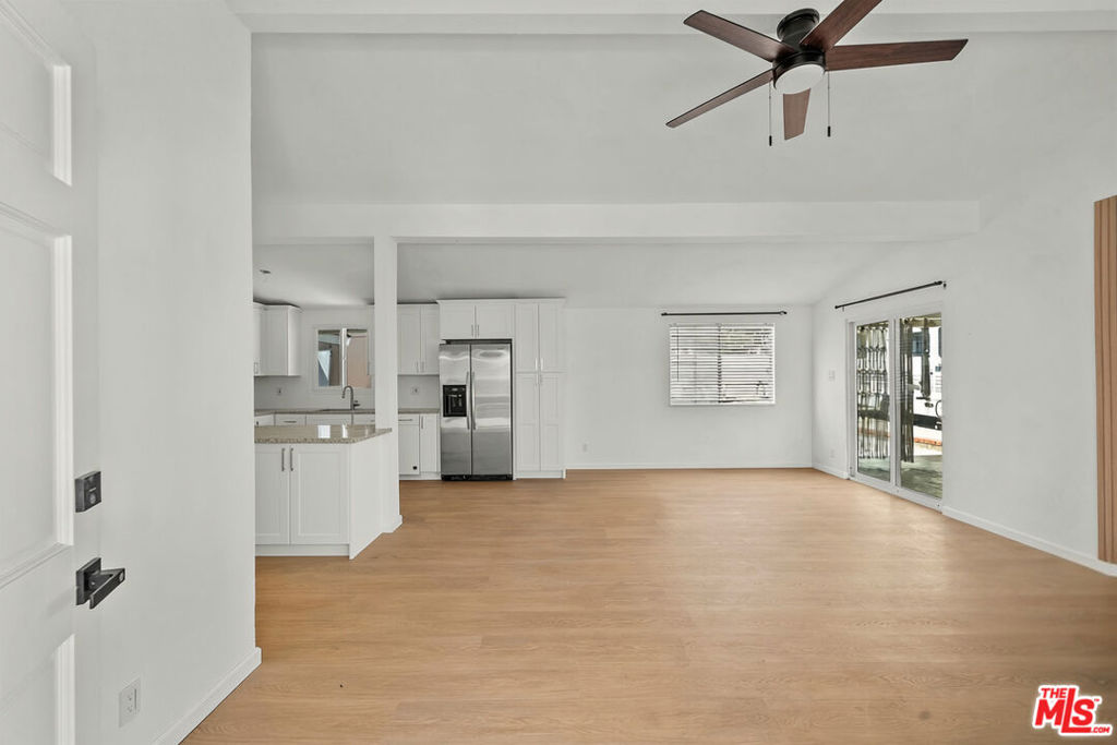 7853 Bothwell Road Property Photo 11