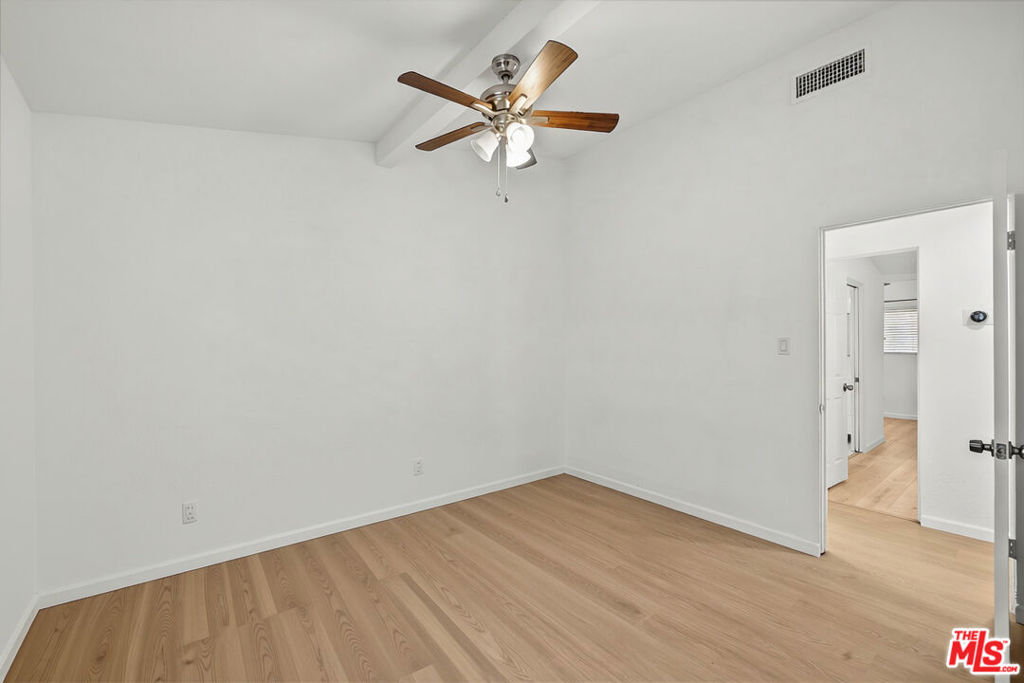 7853 Bothwell Road Property Photo 14