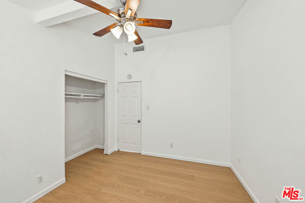 7853 Bothwell Road Property Photo 15