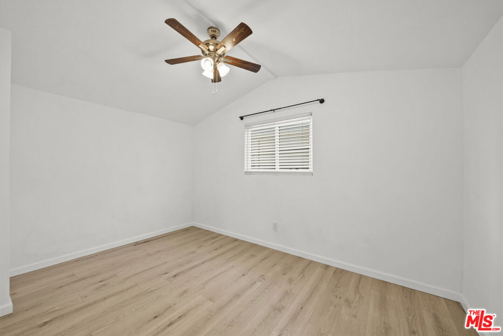 7853 Bothwell Road Property Photo 25