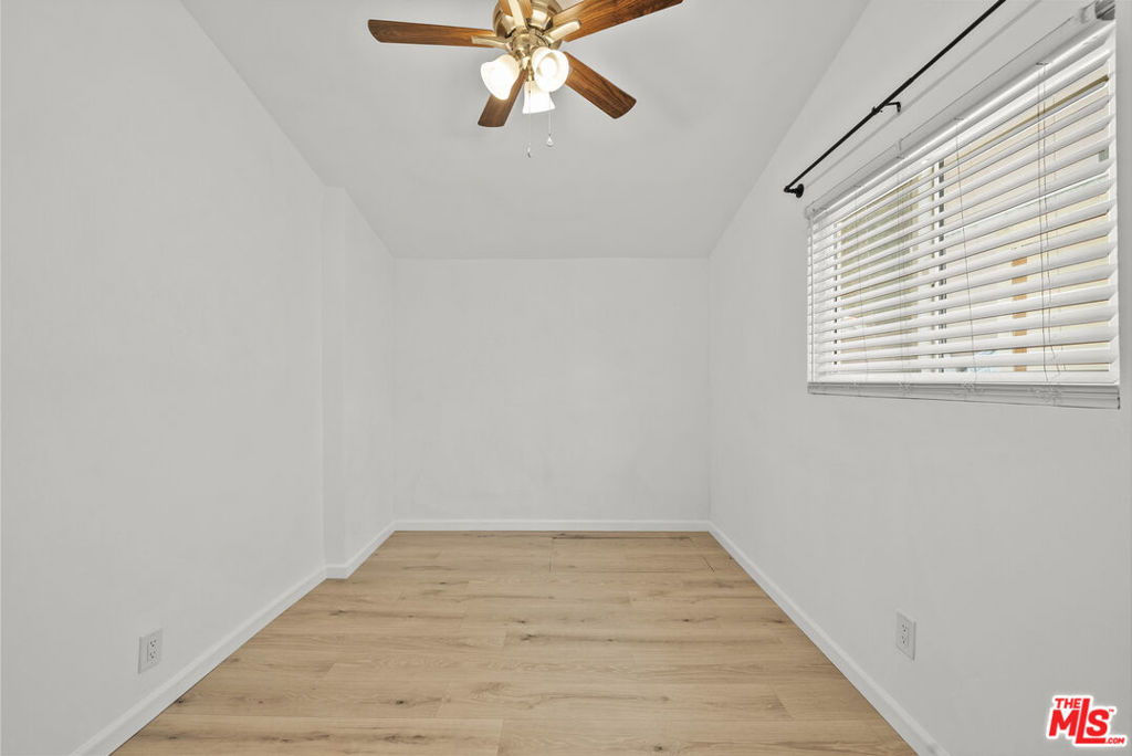 7853 Bothwell Road Property Photo 26