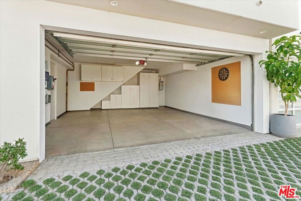 4787 Rock Row Drive Property Photo 19
