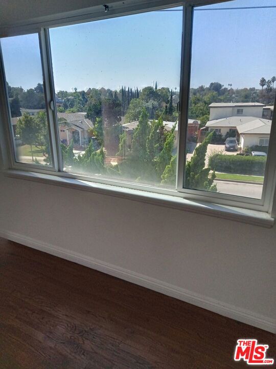 7208 S La Cienega Boulevard Property Photo 1