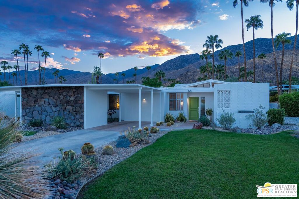 425 E Flor Circle Property Photo 1