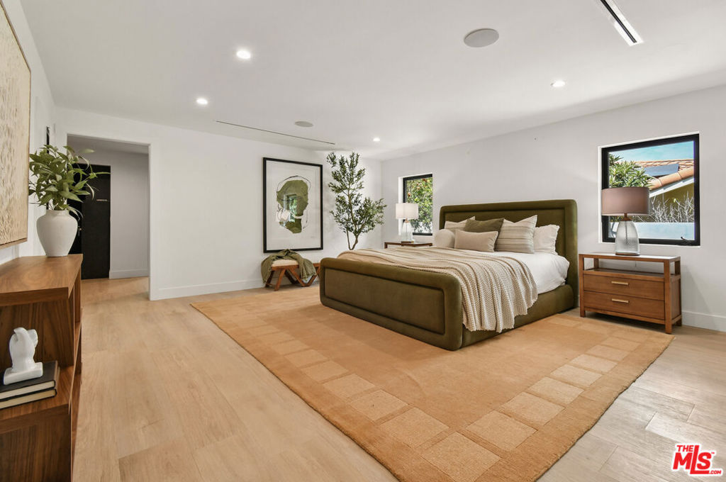 4423 Bergamo Drive Property Photo 33