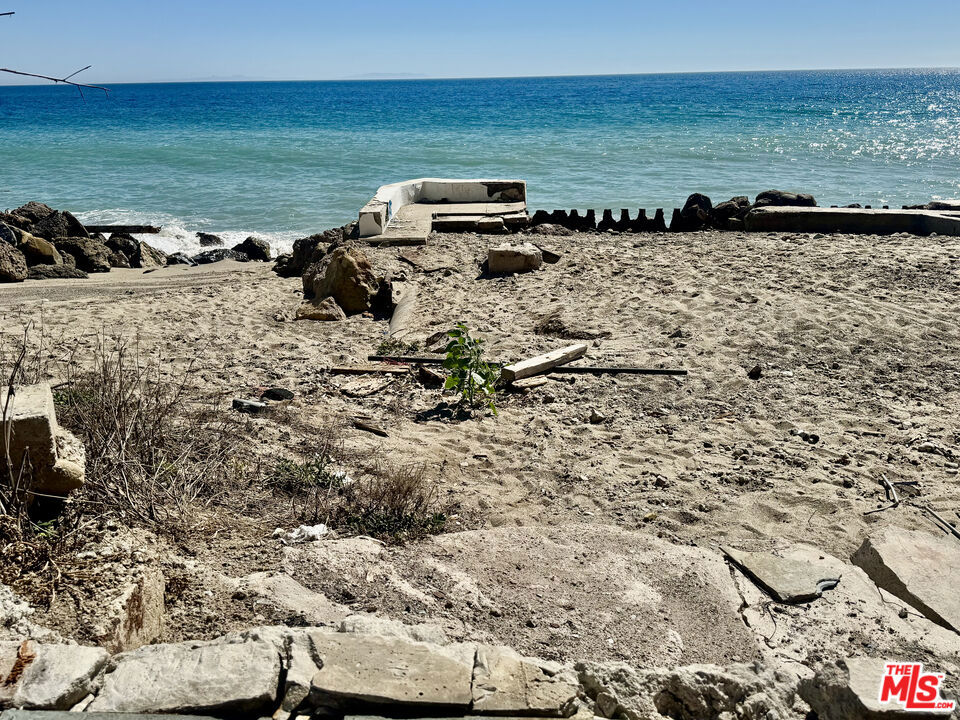 20546 Pacific Coast Highway Property Photo 10