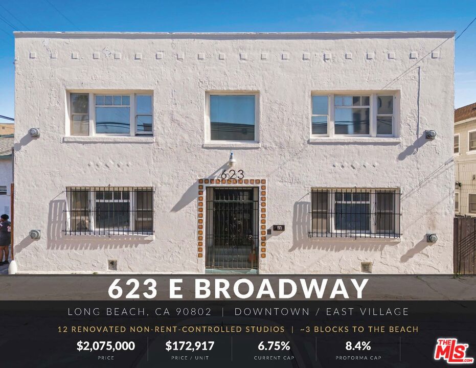 623 E Broadway Property Photo 1
