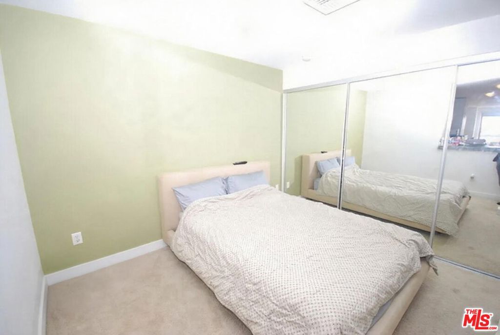 3810 Wilshire Boulevard 510 Property Photo 10