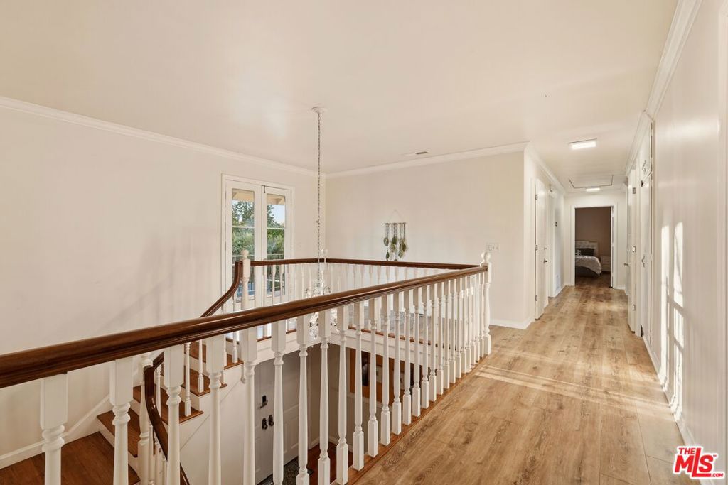 900 Gainsborough Drive Property Photo 26