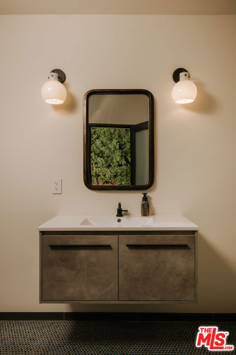 3420 Castlewoods Place Property Photo 25
