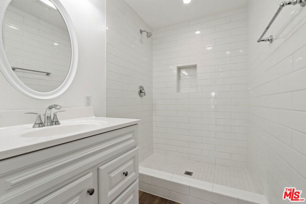 1440 Veteran Avenue 607 Property Photo 63