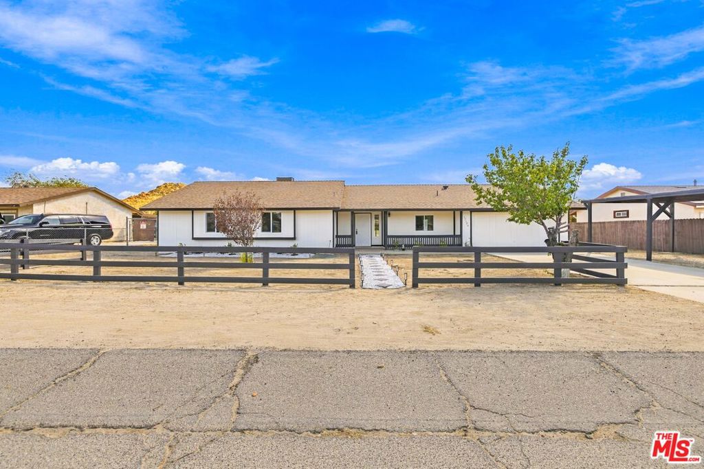 17124 Schollview Avenue Property Photo 1