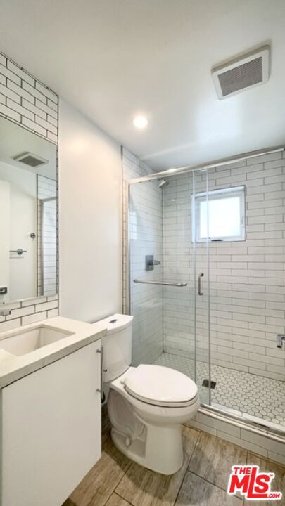 5230 Satsuma Avenue Property Photo 19