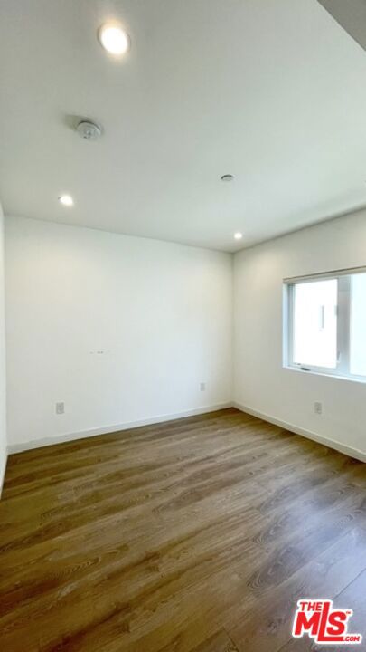 5230 Satsuma Avenue Property Photo 21