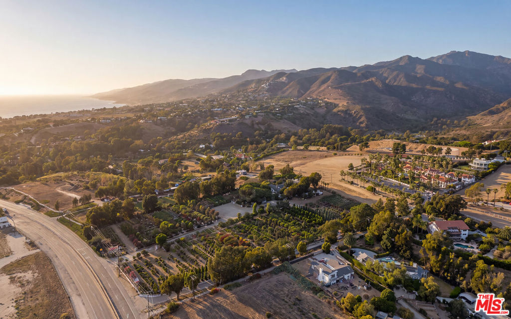 29081 Pacific Coast Highway Property Photo 1