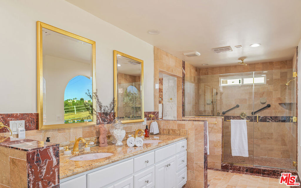 29081 Pacific Coast Highway Property Photo 25