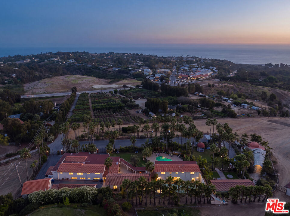 29081 Pacific Coast Highway Property Photo 55