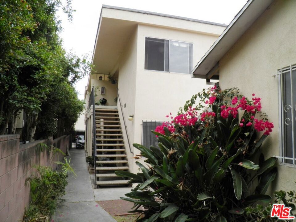 1908 11th Street Property Photo 6