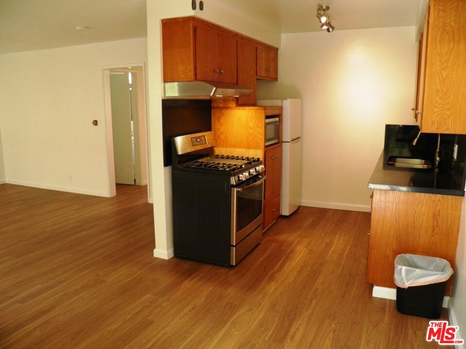 1908 11th Street Property Photo 14
