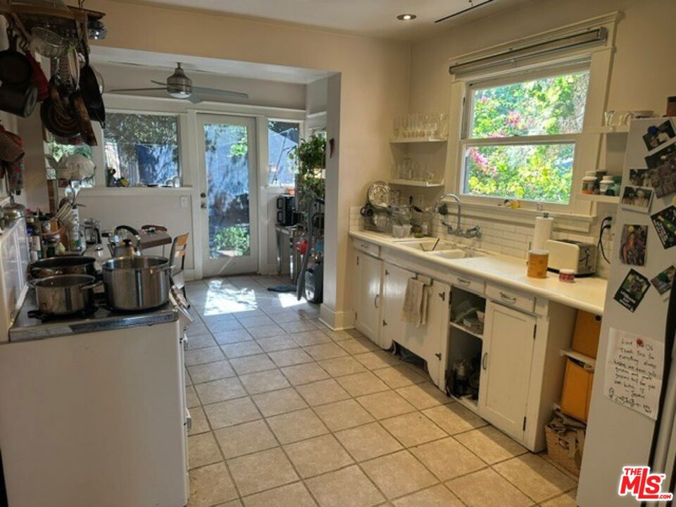 2016 Fair Park Avenue Property Photo 7