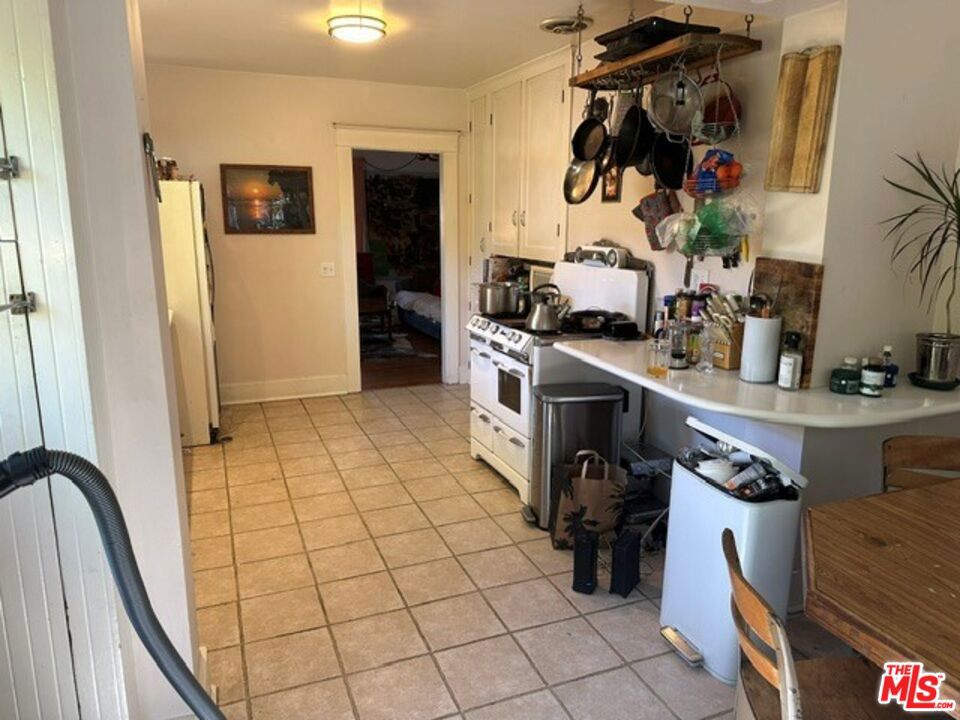 2016 Fair Park Avenue Property Photo 8