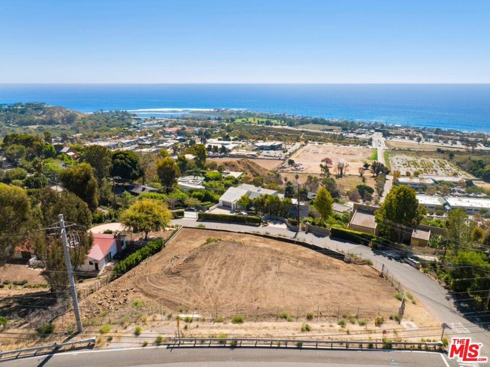 23843 Harbor Vista Drive Property Photo 2