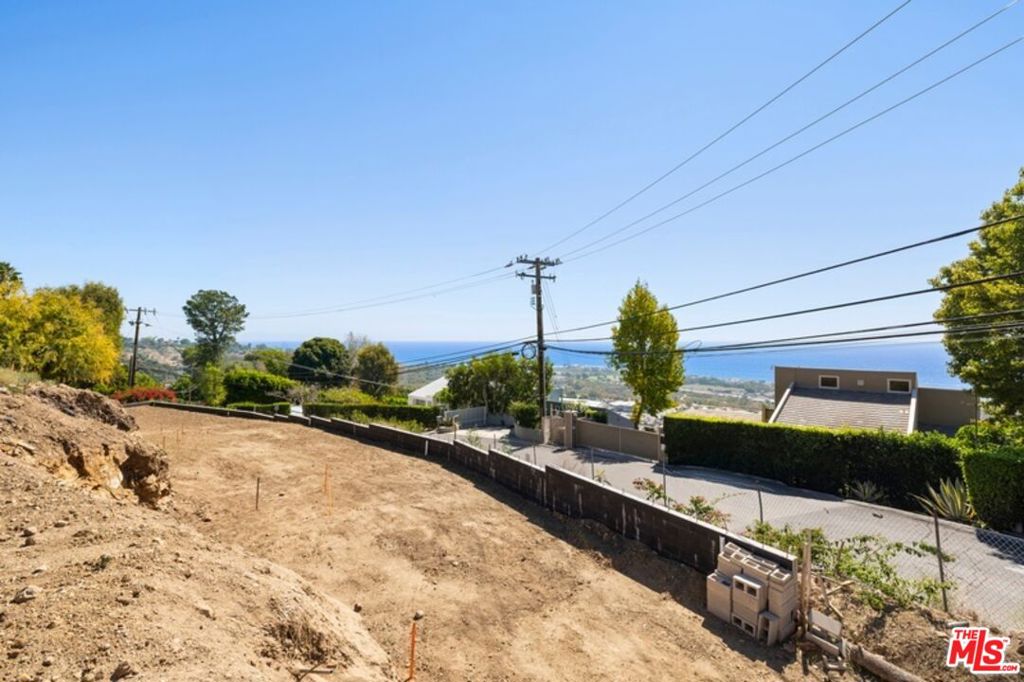 23843 Harbor Vista Drive Property Photo 9