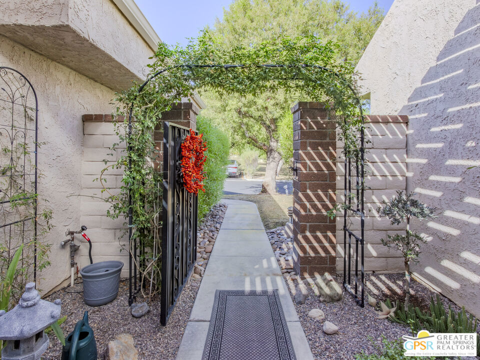 68677 Calle Mancha Property Photo 4