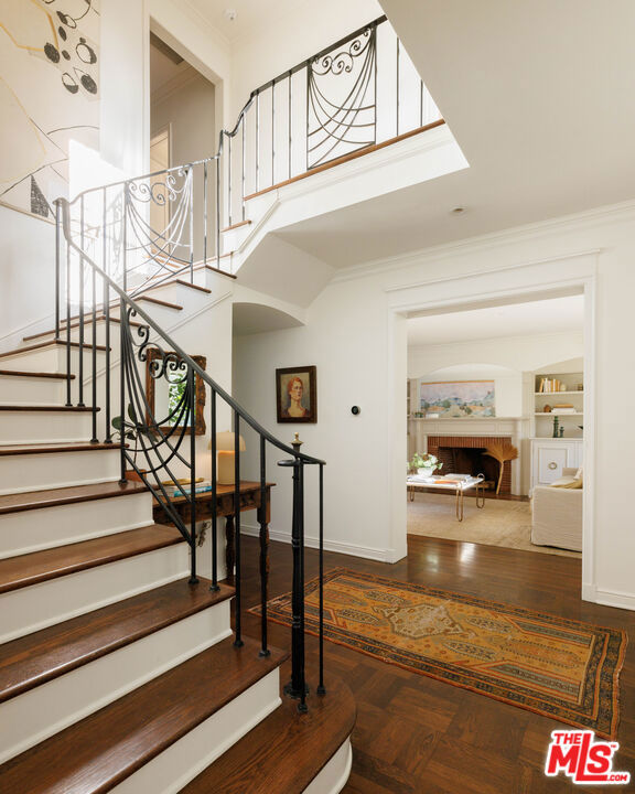 604 S Arden Boulevard Property Photo 3