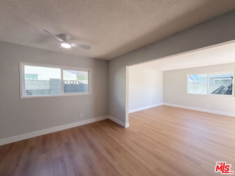 3520 S J Street Property Photo 7