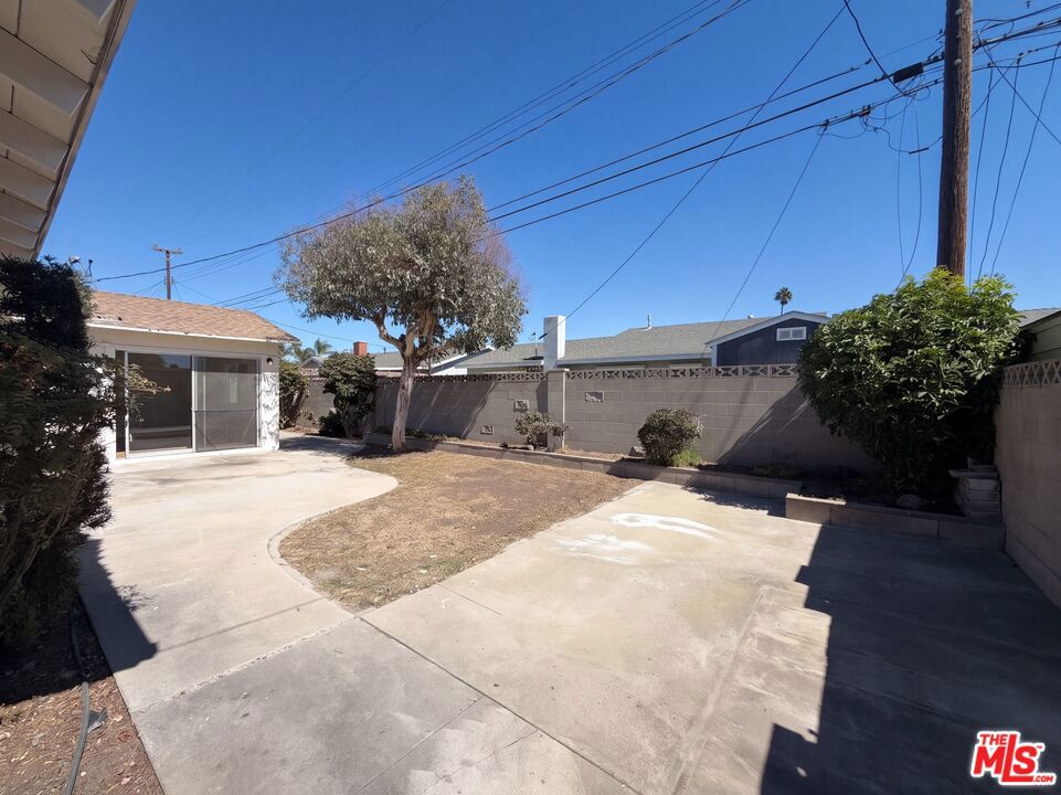 3520 S J Street Property Photo 18