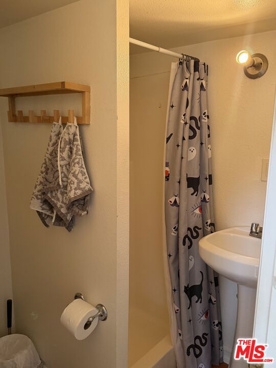 360 N Topanga Canyon Boulevard 2 Property Photo 10