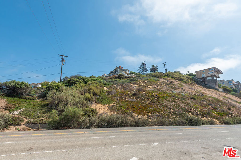 6916 Vista Del Mar Property Photo 3