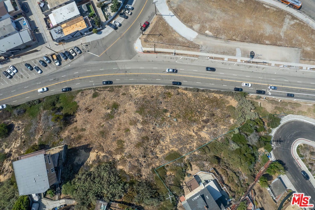 6916 Vista Del Mar Property Photo 9