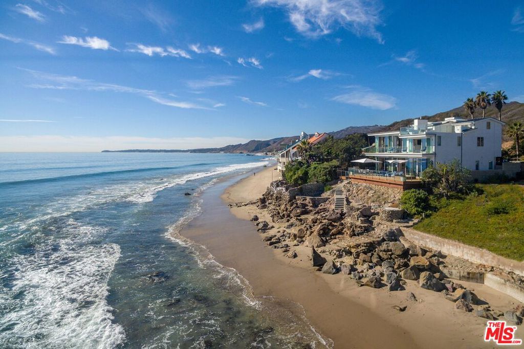 24380 Malibu Road Property Photo 1