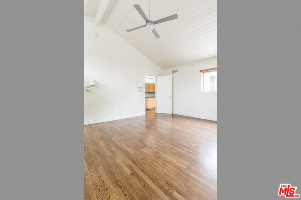 805 Crestmoore Place Property Photo 59