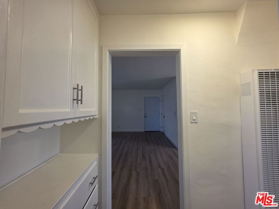 1280 West Boulevard 1282b Property Photo 13