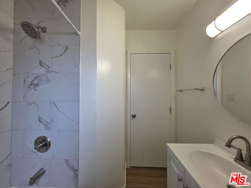 1280 West Boulevard 1282b Property Photo 35